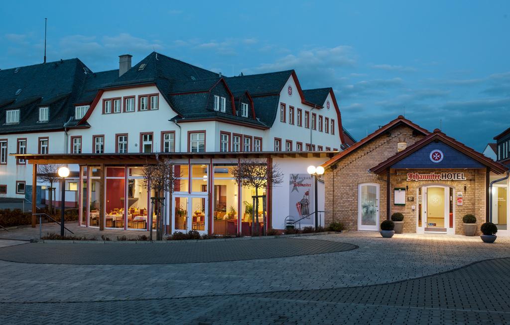 Johanniterhotel Nieder Weisel Exterior photo