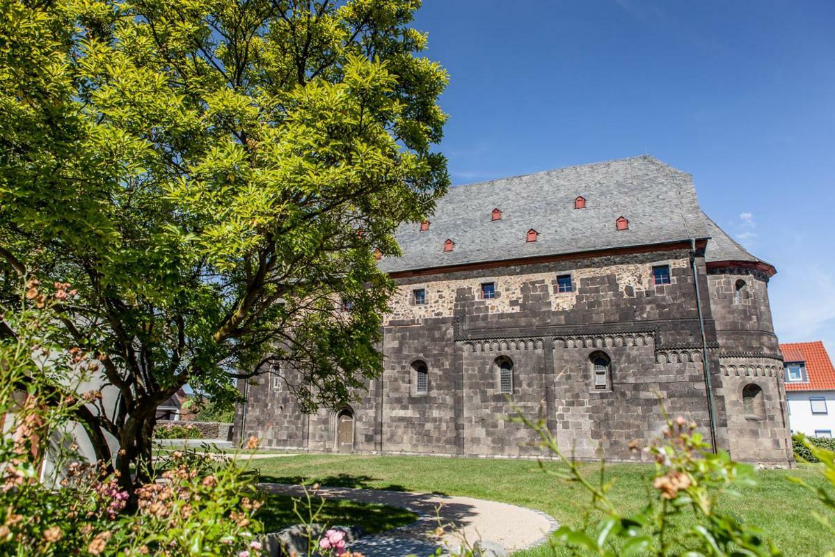 Johanniterhotel Nieder Weisel Exterior photo